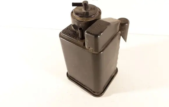 Toyota Corolla E120 E130 Active carbon filter fuel vapour canister 7770402050