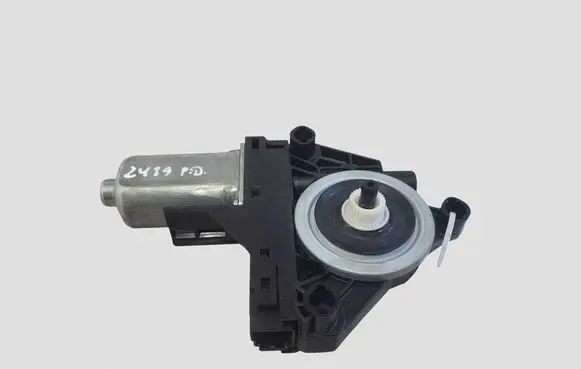 Volvo S60 Front door window regulator motor 966269103 160826