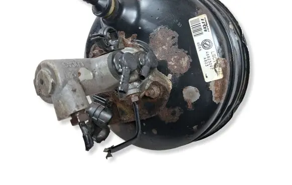 Alfa Romeo 166 Brake booster 46823097