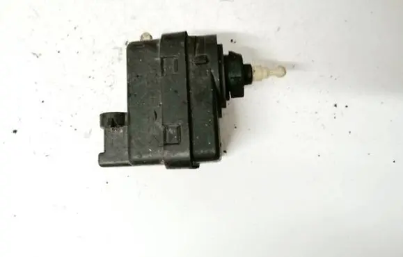 Headlight level adjustment motor
