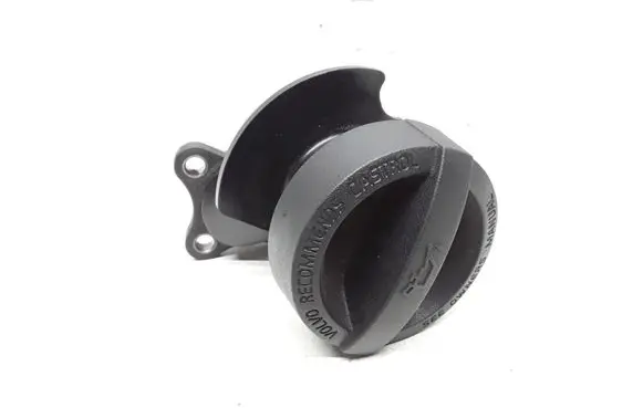 Volvo XC60 Oil fill pipe 31330189