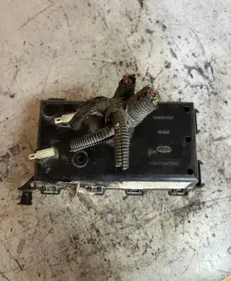 Ford Focus Fuse box set 98AG14A067CE 518261300