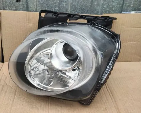 Nissan Juke I F15 Headlight/headlamp 04111710 26060Bv90A 20F128LH