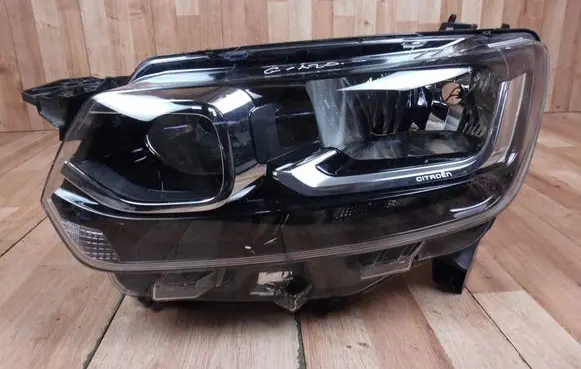 Citroen Berlingo Headlight/headlamp 9816824880