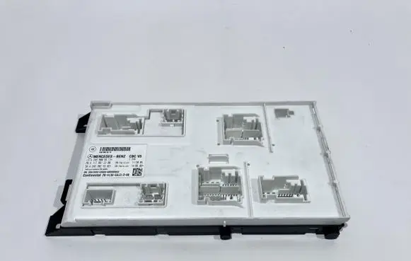 Mercedes-Benz A W176 SAM control unit A2469009413