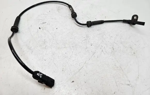 Renault Clio IV ABS brake wheel speed sensor 479107405R