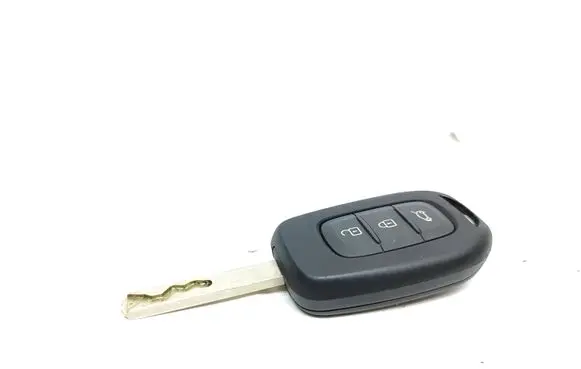Dacia Sandero Ignition key/card 