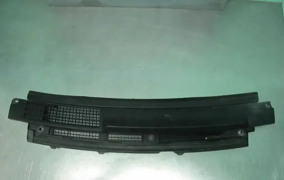 Mitsubishi i-MiEV Wiper trim 7405A469