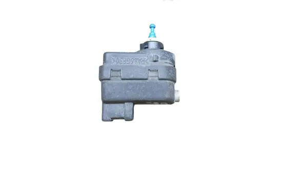 Renault Trafic II (X83) Headlight level adjustment motor R7700415343