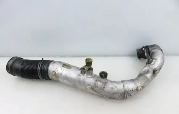 Audi A3 S3 8L Air intake hose/pipe