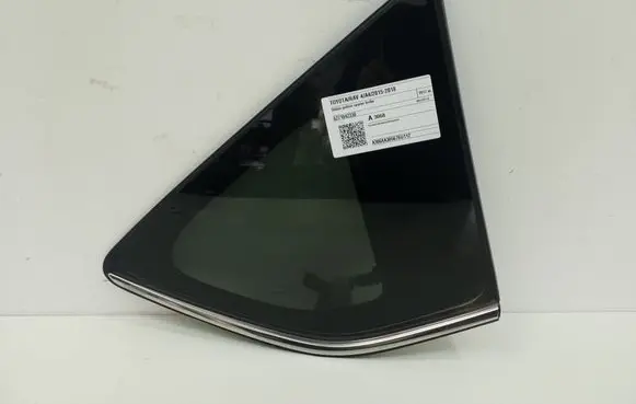 Toyota RAV 4 (XA40) Rear side window 6271042330