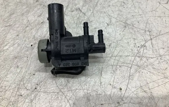 Vacuum valve
