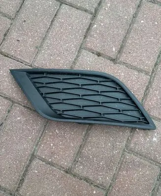 Seat Ibiza IV (6J,6P) Front bumper lower grill 6J0853665E 14884SG4