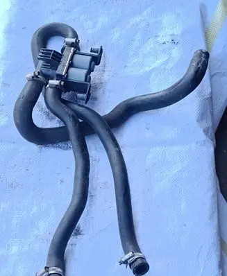 BMW X5 E53 Coolant heater control valve 6411690665203 64116906652 6906652