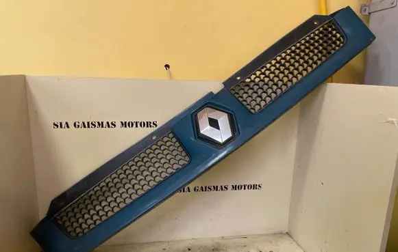 Renault Master II Front grill 8200233765