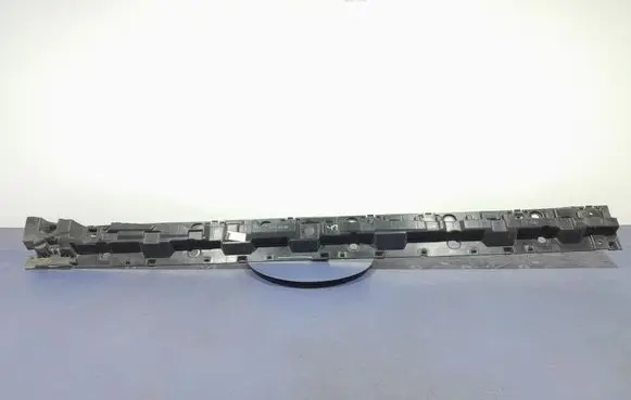 BMW X6 M Front sill (body part) 7425466