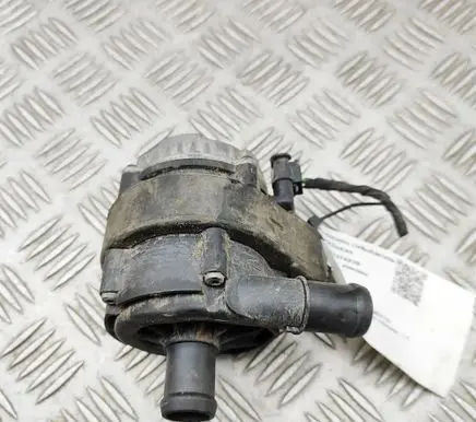 Cupra Formentor Electric auxiliary coolant/water pump 04L965567B