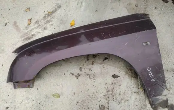 Chrysler Pacifica Fender vysninis