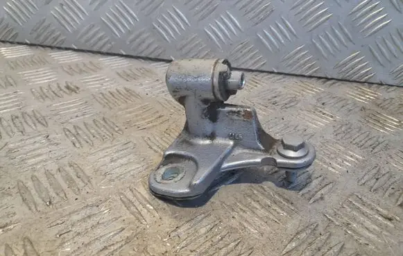 Mercedes-Benz B W245 Rear door upper hinge