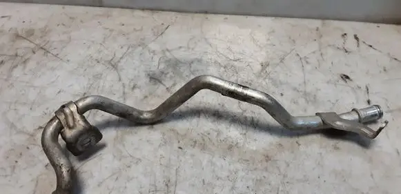 Audi A8 S8 D4 4H Engine coolant pipe/hose 4H0121485R