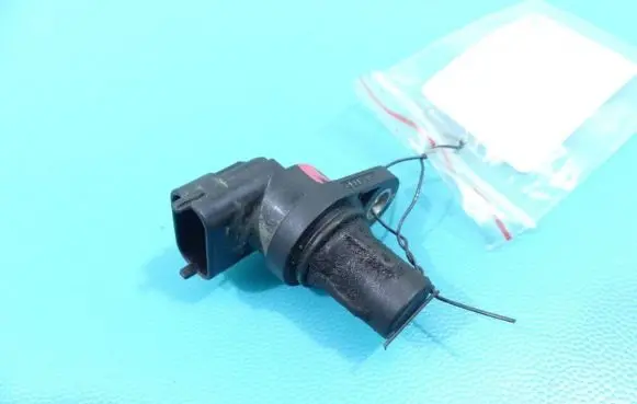 Camshaft position sensor