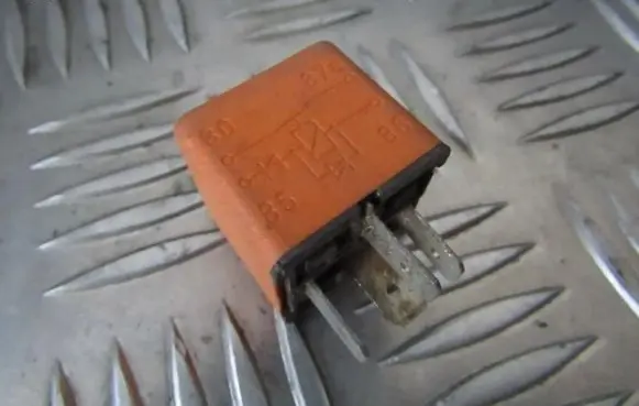 Ford Sierra Other relay 86GG14A707AB 4RB005721-00