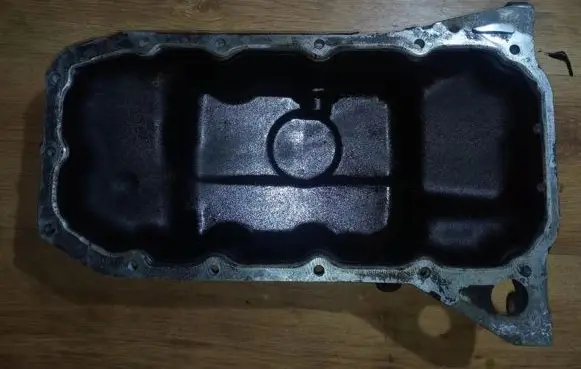 Ford Focus Oil sump 98mm6675cb 98mm-6675-cb