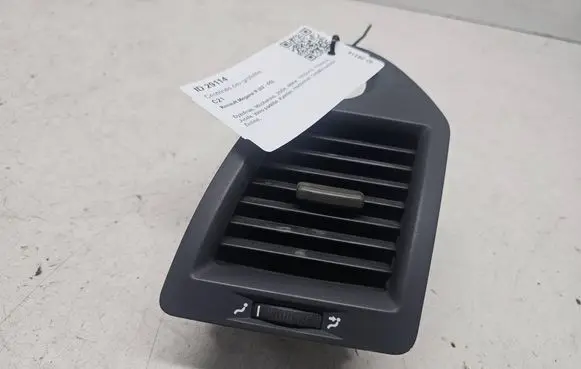 Dash center air vent grill