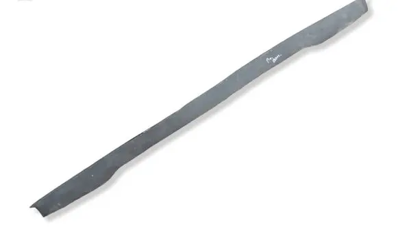 Nissan Note (E12) Front bumper lip 