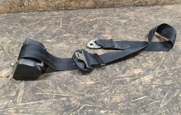 Porsche 928 Front seatbelt 00005395