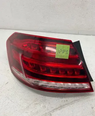 Mercedes-Benz E W212 Rear/tail lights A2129060703 613901