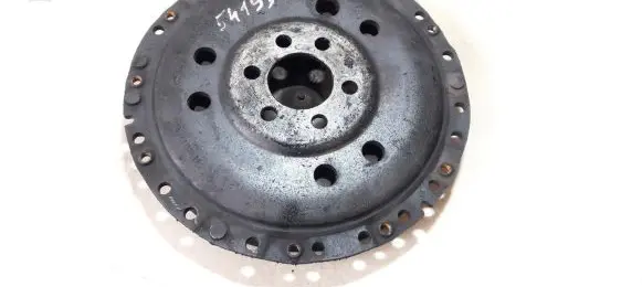 Volkswagen PASSAT B4 Pressure plate 027141025n