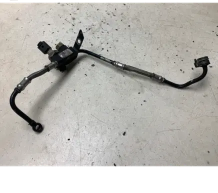 Audi A4 S4 B6 8E 8H Oil temperature sensor 059919563 059125771K 077304
