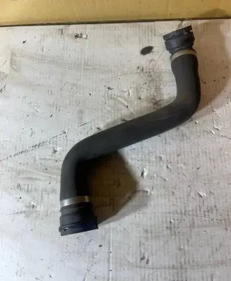 BMW X5 E70 Engine coolant pipe/hose 126784