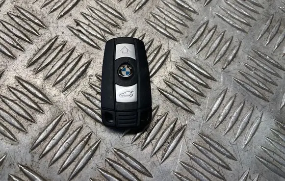BMW X5 E70 Ignition key/card 6986585
