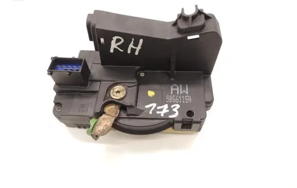 Opel Zafira A Front door lock 90561154 D173