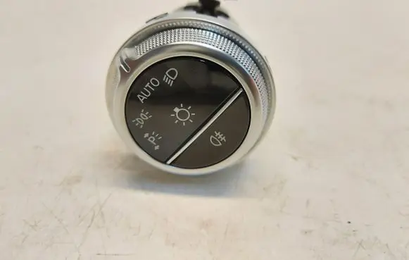 Mercedes-Benz GLC C254 Light switch A2239052003JLK01