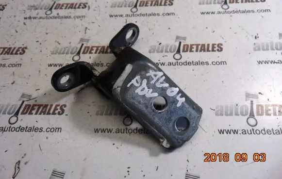 Front door upper hinge