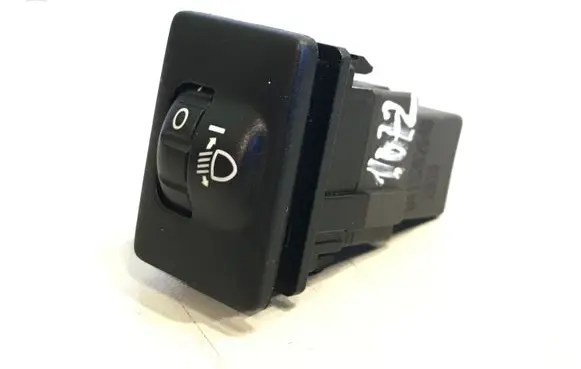 Toyota Avensis T270 Headlight level height control switch 8415202040