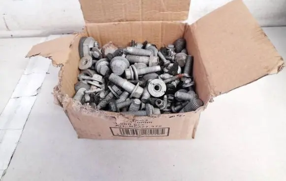 Jaguar I-Pace Nuts/bolts 