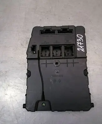 Renault Scenic II - Grand scenic II Comfort/convenience module 8200412548 S118400150