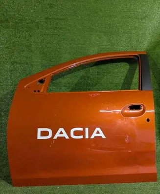Dacia Duster II Front door 