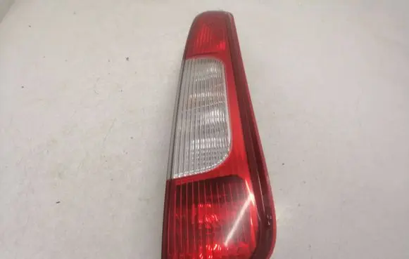 Ford C-MAX I Rear/tail lights