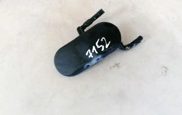 Audi A4 S4 B6 8E 8H Windshield washer spray nozzle 8e0955988