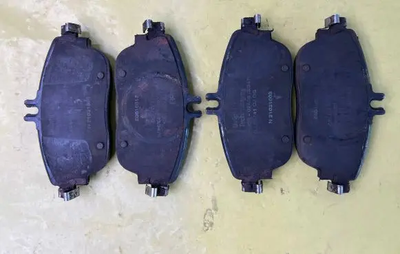 Mercedes-Benz B W246 W242 Brake pads (front) A0084200420 25326