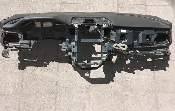 Subaru Legacy Dashboard 66040AN00A