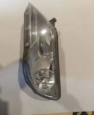 Volkswagen Tiguan Headlight/headlamp 5N1941031R