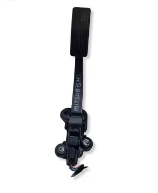 Mitsubishi ASX Accelerator throttle pedal 1600A102 08356793886 13350B