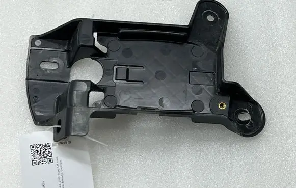 Suzuki Vitara (LY) Distronic sensor bracket 3F50186R00