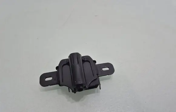 Volvo V40 Engine bonnet/hood lock/catch 